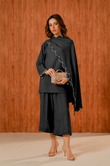Noir Drape